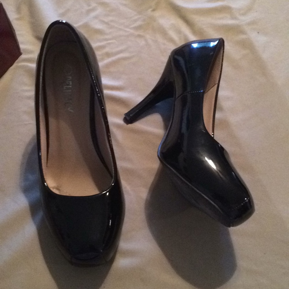 Close Toe Pump